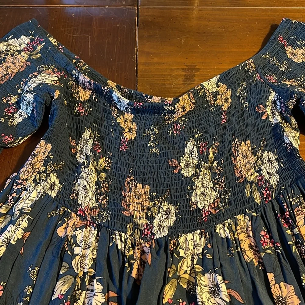 Torrid Floral Long Flutter Sleeve Dress Ruched Bodice - Picture 2 of 6